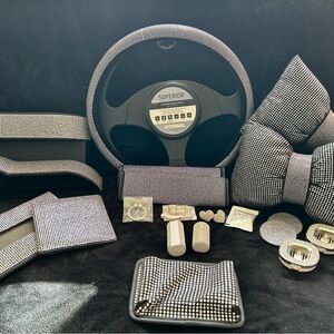 BLING BLING💎💎 Black and Silver Women Car Accessories Set